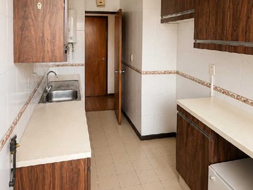 Departamento en venta en 2D2B + bod + est. para Remodelar (172079), Las Condes - 2 dormitorios, 2 baños