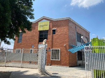 Local Comercial en arriendo mensual en Casa comercial, excelente ubicación (168793), La Florida - 8 dormitorios, 4 baños