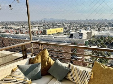 Departamento en venta en Escuela agrícola 1710, Macul - 2 dormitorios, 2 baños