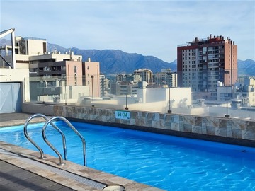 Departamento en venta en Con estacionamiento y bodega, Santiago - 2 dormitorios, 1 baño