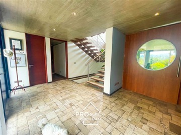 Casa en venta en Camino El Observatorio, Cerro Calán, Las Condes - 4 dormitorios, 4 baños