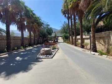 Parcela en venta en Camino Los Conejos 242, Curacaví