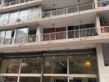 Departamento en venta en Lord Cochrane 181, Santiago - 2 dormitorios, 2 baños