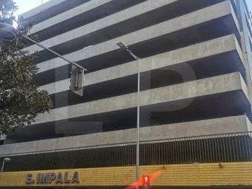 Estacionamiento en arriendo mensual en Merced 626, Santiago