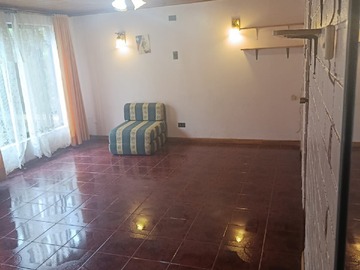 Casa en venta en Amplia casa 3D,2B, 3 Estac. Curicó (159614), Curicó - 3 dormitorios, 2 baños