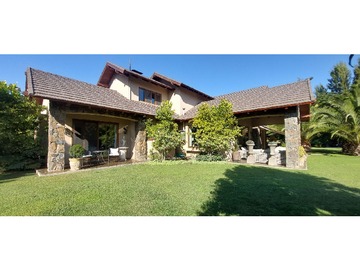 Casa en venta en Las Mercedes, Requínoa - 4 dormitorios, 4 baños