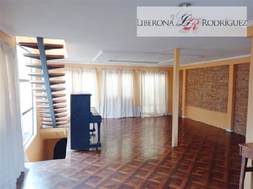 Casa en venta en Gran casa en Playa Ancha, Valparaíso - 7 dormitorios, 7 baños