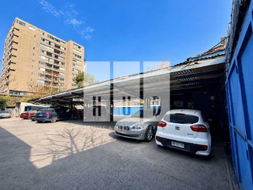 Local Comercial en arriendo mensual en Increíble Casa comercial en Bellavista! (174015), Providencia - 2 baños
