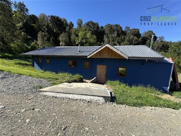 Casa en venta en Loteo Los Copihues, Nueva Braunau, Puerto Varas - 3 dormitorios, 2 baños