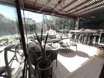 Casa en venta en Piedra Roja, Colina - 4 dormitorios, 4 baños