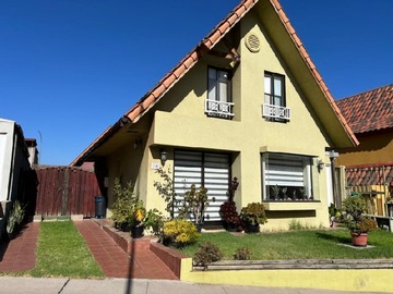 Casa en venta en Jardines de paso hondo, Quilpué - 3 dormitorios, 2 baños