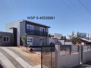 Casa en venta en Dueño Vendo Casa Nueva Independiente 140 Construidos 380 Terreno. - 4 dormitorios, 3 baños