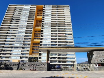 Departamento en venta en Avenida Gómez Carreño 4065, Viña del Mar - 2 dormitorios, 2 baños