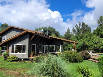 Casa en venta en Condominio Los Arrayanes, Valdivia - 5 dormitorios, 4 baños