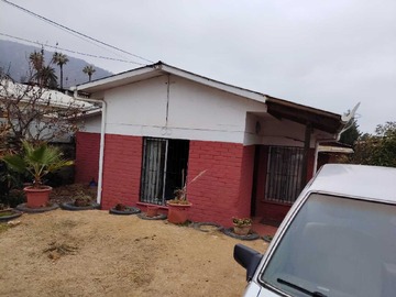 Casa en venta en Casa a pasos del centro de la cuidad (179165), Limache - 3 dormitorios, 2 baños