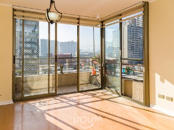 Departamento en venta en Portugal, Santiago - 3 dormitorios, 2 baños