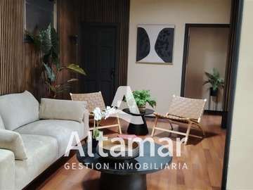 Oficina en arriendo mensual en A 50 metros de la Plaza de Armas, al lado de Club Social de La Serena, La Serena - 2 baños