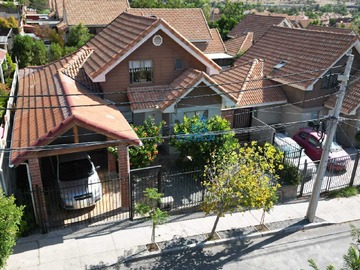 Casa en venta en Los cerros, Til til - 4 dormitorios, 3 baños