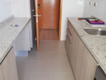 Departamento en arriendo mensual en Macul Agrícola, Macul - 2 dormitorios, 2 baños