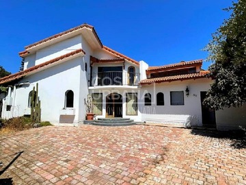 Casa en venta en Viña del Mar, Reñaca, Viña del Mar - 5 dormitorios, 4 baños