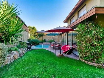 Casa en venta en Casa 114 M2+3D+3B+3Est+1Bod, Peñalolén (68645), Peñalolén - 3 dormitorios, 3 baños