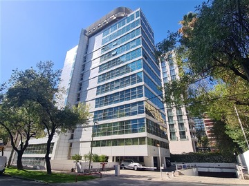 Oficina en arriendo mensual en Apoquindo / Burgos Metro Alcántara, Las Condes - 2 dormitorios, 2 baños