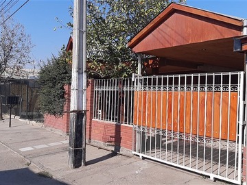 Casa en venta en Almácigo Entre Calles Cuatro Oriente y Alcalde Luis Osorio, Puente Alto - 4 dormitorios, 1 baño