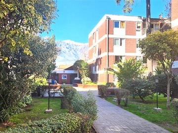 Departamento en venta en Eduardo Castillo Velasco/Los Aliaga, Ñuñoa - 2 dormitorios, 2 baños