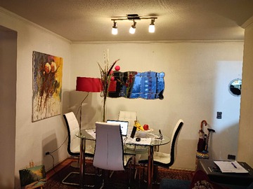 Departamento en venta en Departamento pasos Metro Moneda, Estacionamiento (75001), Santiago - 2 dormitorios, 1 baño