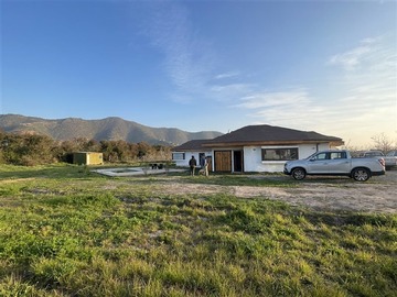 Casa en venta en El roto chileno, Talagante - 4 dormitorios, 3 baños