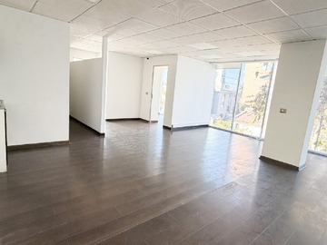 Oficina en arriendo mensual en Barros Borgoñoi 160, Providencia - 2 baños