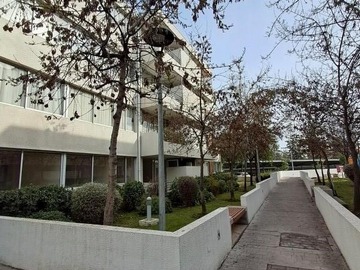 Departamento en venta en Departamento con excelente ubicacion en la florida, La Florida - 30 dormitorios, 2 baños