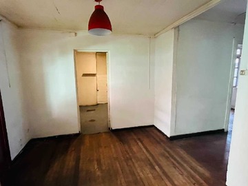 Casa en arriendo mensual en Amplia Casa Ideal para Familia Numerosa (173990), Ñuñoa - 3 dormitorios, 1 baño