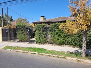 Casa en venta en Ramón Carvallo 427, La Cisterna, Región Metropolitana de Santiago 7970000, Chile, La Cisterna - 3 dormitorios, 3 baños