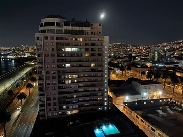 Oficina en arriendo mensual en Blanco 1663, Valparaíso - 1 dormitorio, 2 baños