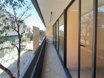 Departamento en venta en Abate Molina / Republica, Santiago - 2 dormitorios, 2 baños
