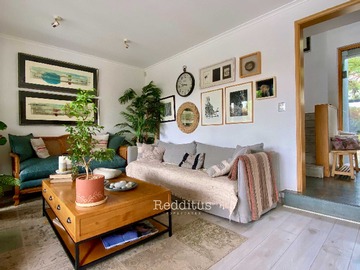 Casa en venta en Remodelada y ampliada, pasos Lincoln (173366), Colina - 4 dormitorios, 4 baños