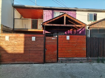 Casa en venta en Avenida merced con avenida tres poniente, Melipilla - 3 dormitorios, 1 baño