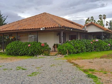 Casa en venta en Ruta k16 / ruta k40, Sagrada Familia - 3 dormitorios, 2 baños