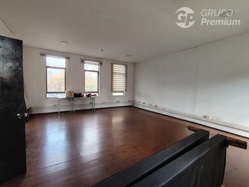 Oficina en arriendo mensual en alameda 1621, Santiago - 3 dormitorios, 2 baños