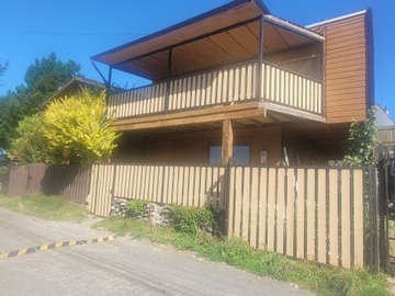 Casa en venta en San Guillermo 1365, Villarrica - 4 dormitorios, 2 baños