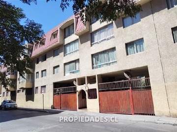 Departamento en venta en Erasmo Escala / Rafael Sotomayor, Santiago - 2 dormitorios, 1 baño