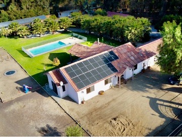 Casa en arriendo mensual en Oportunidad Única Parcela con 2 Casas. - 7 dormitorios, 5 baños