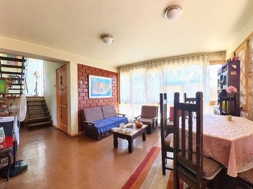 Casa en venta en Propiedad con posible uso comercial (167772), La Florida - 4 dormitorios, 2 baños
