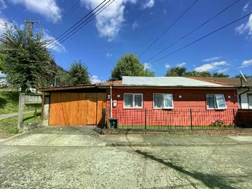 Casa en venta en Pasaje Indus, Padre Las Casas - 3 dormitorios, 1 baño