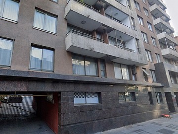 Departamento en venta en Depto moneda 1576, Santiago - 2 dormitorios, 1 baño