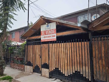Casa en venta en Casa Amplia con Jardín y Terraza (169189), Quilicura - 3 dormitorios, 1 baño