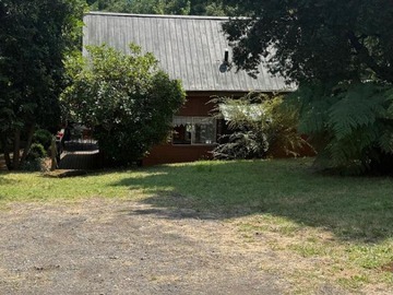 Casa en venta en Segunda faja, Pucón - 3 dormitorios, 1 baño