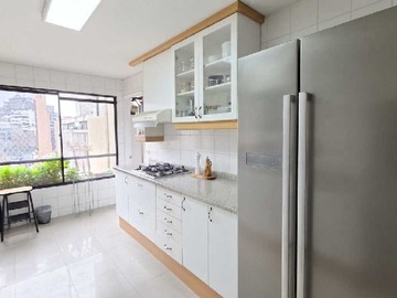 Departamento en venta en Departamento 3 Dormitorios El Golf (177675), Las Condes - 3 dormitorios, 3 baños