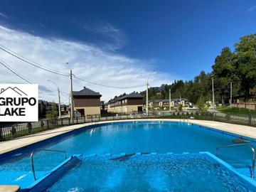 Casa en venta en Oscar Alejandro Saldías Marín 235, Pucón, Pucón - 3 dormitorios, 3 baños